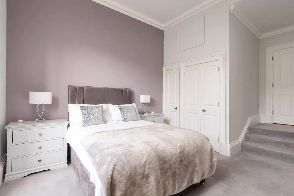 The Manor Residence Edinburgh United Kingdom